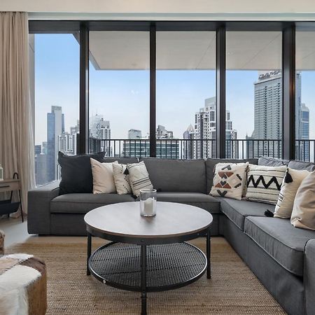 Breathtaking City Views From Dt Apt With Terrace Dubai Exterior photo